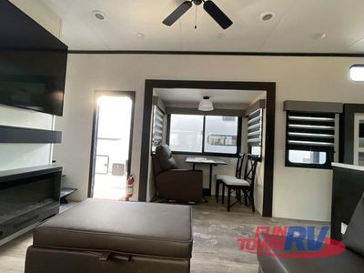 2025 Forest River RV Sabre - Photo 5