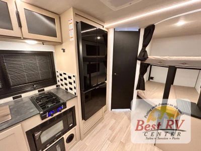2026 Keystone RV Walkabout - Photo 43