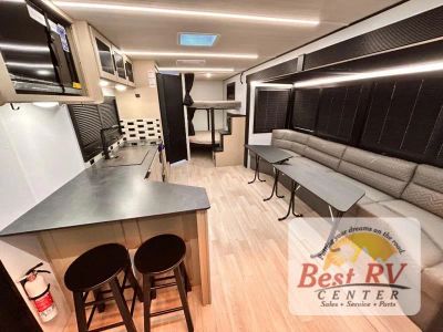 2026 Keystone RV Walkabout - Photo 14