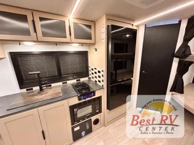 2026 Keystone RV Walkabout - Photo 41
