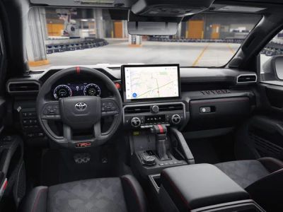 2026 Toyota Tacoma i-FORCE MAX - Photo 20