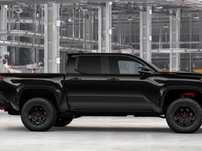 2026 Toyota Tacoma i-FORCE MAX - Photo 15