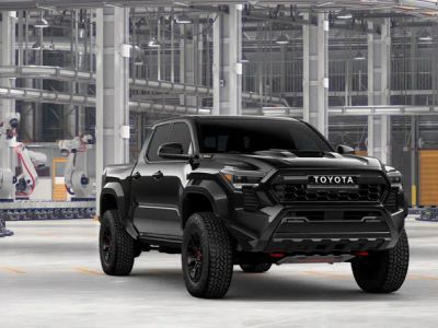 2026 Toyota Tacoma i-FORCE MAX - Photo 18