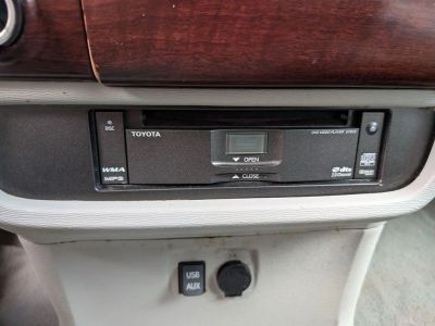 2011 Toyota Sienna - Photo 14