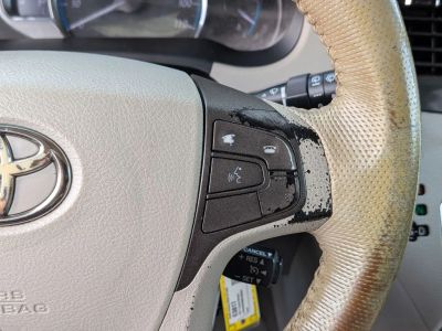 2011 Toyota Sienna - Photo 15