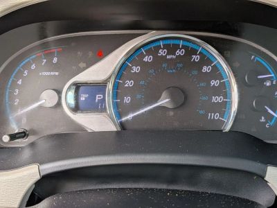 2011 Toyota Sienna - Photo 29