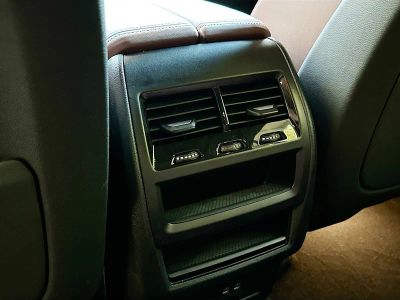 2024 BMW X5 — photo 27 view
