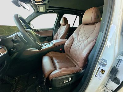 2024 BMW X5 — photo 22 view