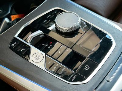 2024 BMW X5 — photo 17 view