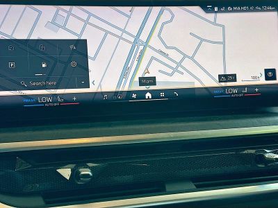 2024 BMW X5 — photo 13 view