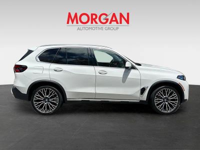2024 BMW X5 — photo 8 view