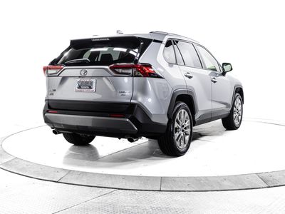 2021 Toyota RAV4 - Photo 11