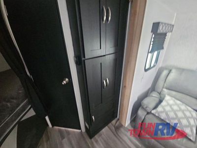 2022 Coachmen RV Freedom Express Ultra Lite - Photo 25