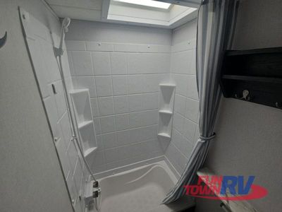2022 Coachmen RV Freedom Express Ultra Lite - Photo 33