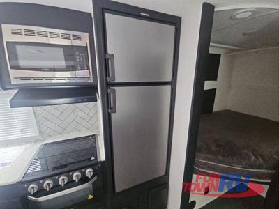 2022 Coachmen RV Freedom Express Ultra Lite - Photo 24
