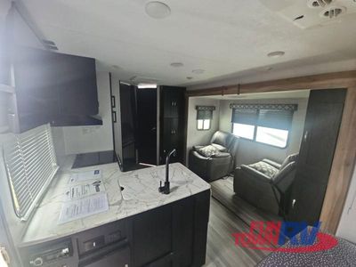2022 Coachmen RV Freedom Express Ultra Lite - Photo 4