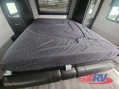 2022 Coachmen RV Freedom Express Ultra Lite - Photo 35