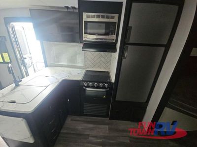 2022 Coachmen RV Freedom Express Ultra Lite - Photo 20