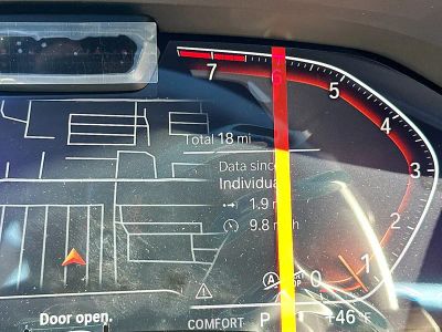 2026 BMW 8 Series — photo 9 view