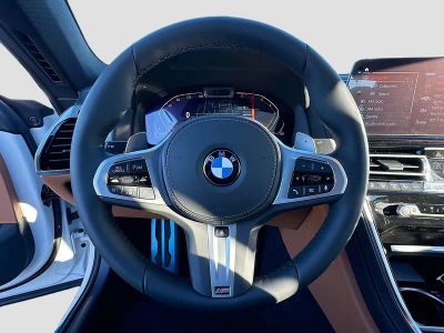 2026 BMW 8 Series — photo 8 view