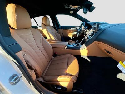 2026 BMW 8 Series — photo 23 view