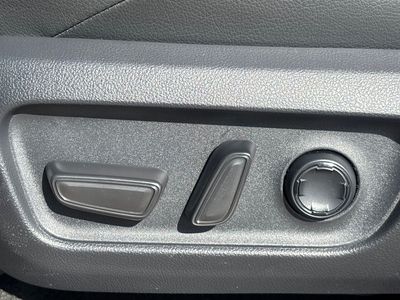 2026 Toyota 4Runner i-FORCE MAX - Photo 8