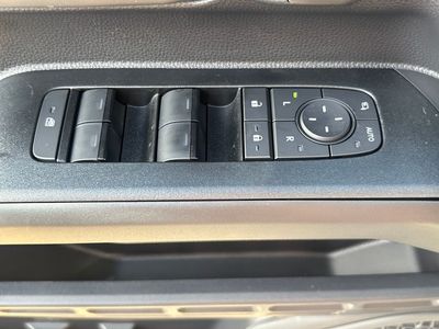 2026 Toyota 4Runner i-FORCE MAX - Photo 6