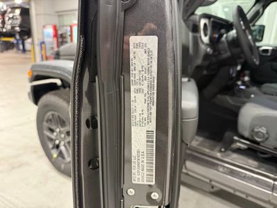 2026 Jeep Wrangler — photo 13 view
