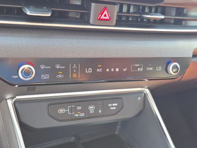 2026 Kia Carnival — photo 26 view