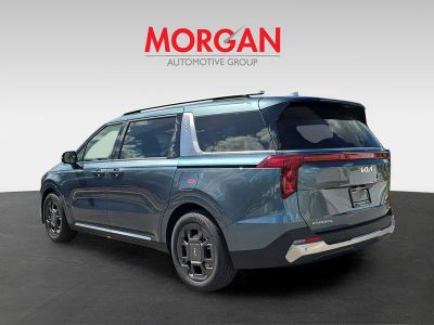 2026 Kia Carnival — engine compartment view