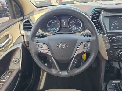 2017 Hyundai Santa Fe Sport — photo 9 view