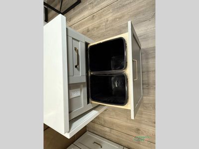2026 Brinkley Model Z - Photo 39