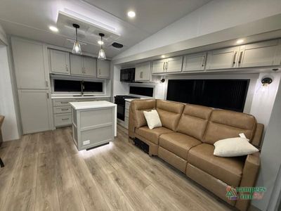 2026 Brinkley Model Z - Photo 12
