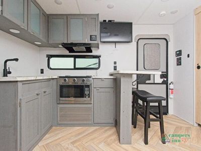 2023 Forest River RV Ozark - Photo 9