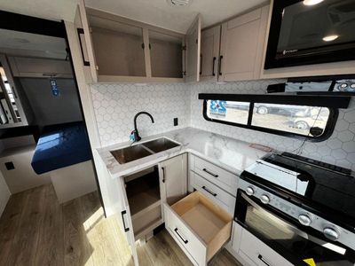 2026 Jayco Jay Feather - Photo 41