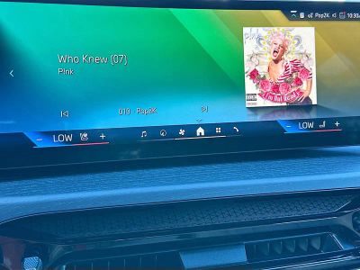 2026 BMW 3 Series — photo 12 view