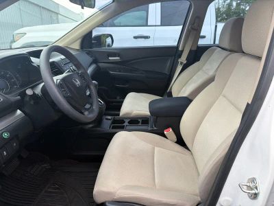 2016 Honda CR-V — rear three-quarter view