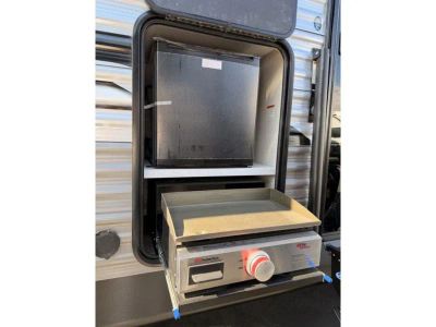 2026 Coachmen RV Catalina Legacy Edition - Photo 3
