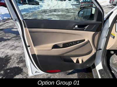 2018 Hyundai Tucson SE - Photo 12