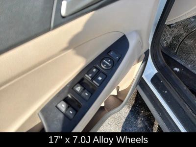 2018 Hyundai Tucson SE - Photo 13