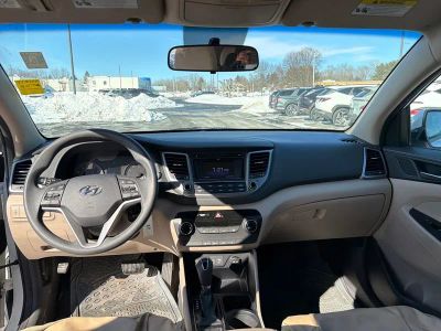 2018 Hyundai Tucson SE - Photo 15