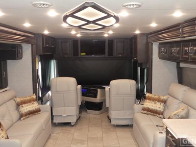 2026 Holiday Rambler Endeavor - Photo 6