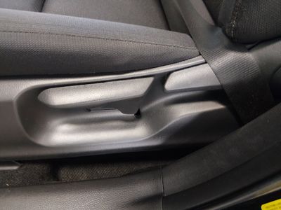 2024 Toyota Corolla — photo 19 view
