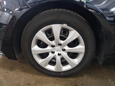 2024 Toyota Corolla — photo 10 view