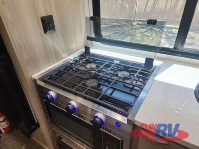 2024 Forest River RV Wildwood FSX — photo 13 view
