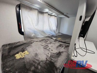2024 Forest River RV Wildwood FSX — photo 29 view