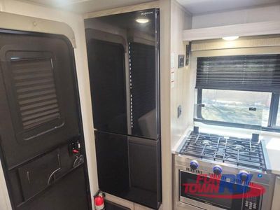 2024 Forest River RV Wildwood FSX — photo 15 view
