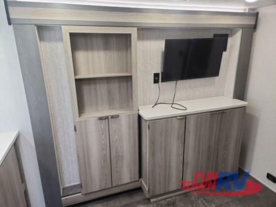 2024 Forest River RV Wildwood FSX — photo 17 view