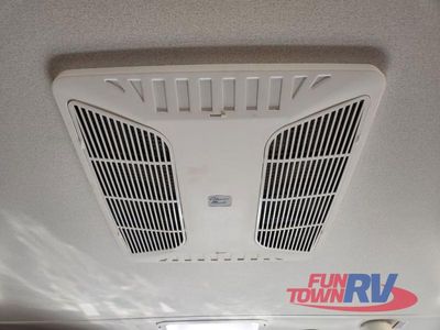 2024 Forest River RV Wildwood FSX — photo 31 view