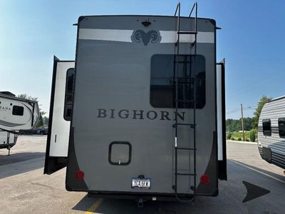 2022 Heartland Bighorn - Photo 6
